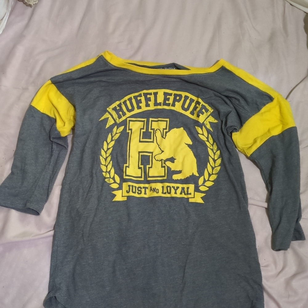 Warner Bros. Hufflepuff Kids Long Sleeve Shirt - Gray and Yellow